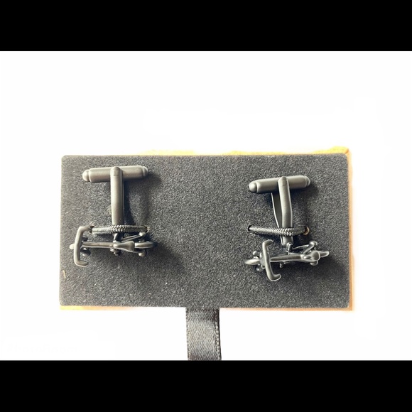 NWT Matte Black Bicycle Cufflinks - Picture 2 of 6